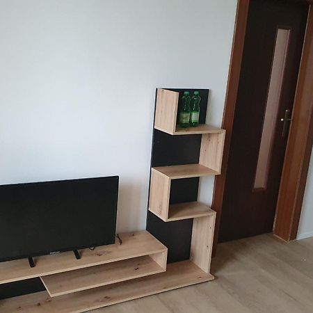 Hotel Felicia Kaluža Esterno foto