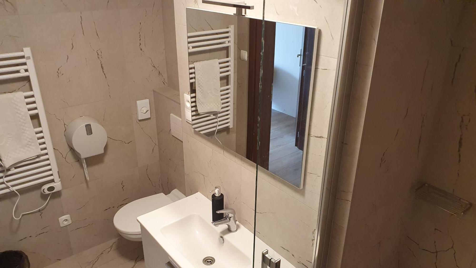 Hotel Felicia Kaluža Esterno foto