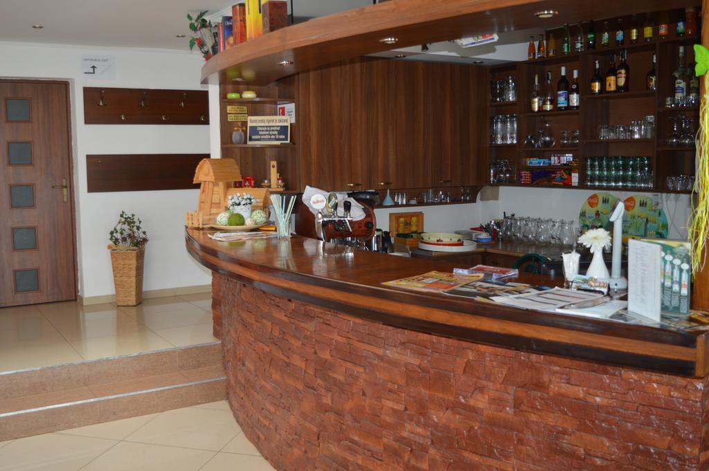 Hotel Felicia Kaluža Esterno foto